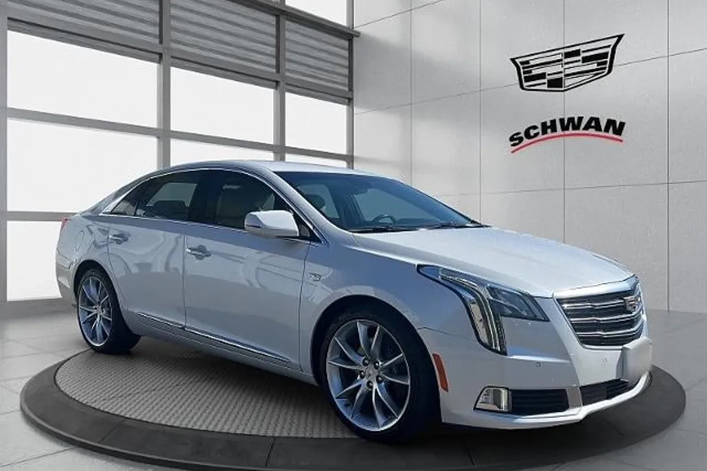 2019 Cadillac XTS Premium Luxury photo 1