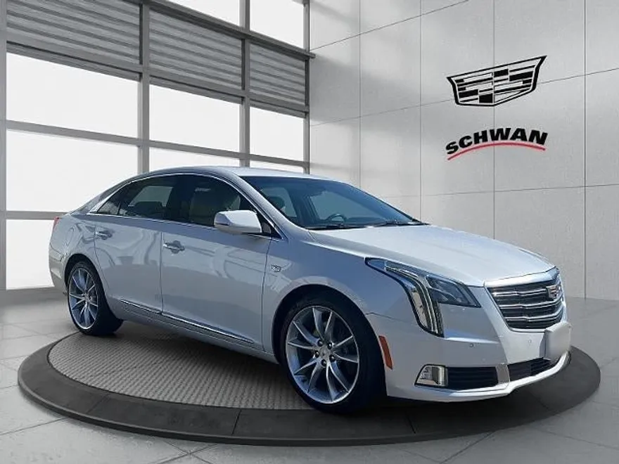 2019 Cadillac XTS Premium Luxury photo 1