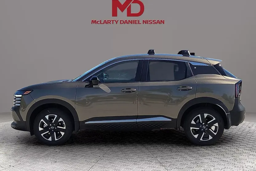 2026 Nissan Kicks SV photo 1
