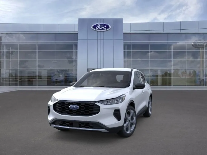 2025 Ford Escape ST-Line photo 1