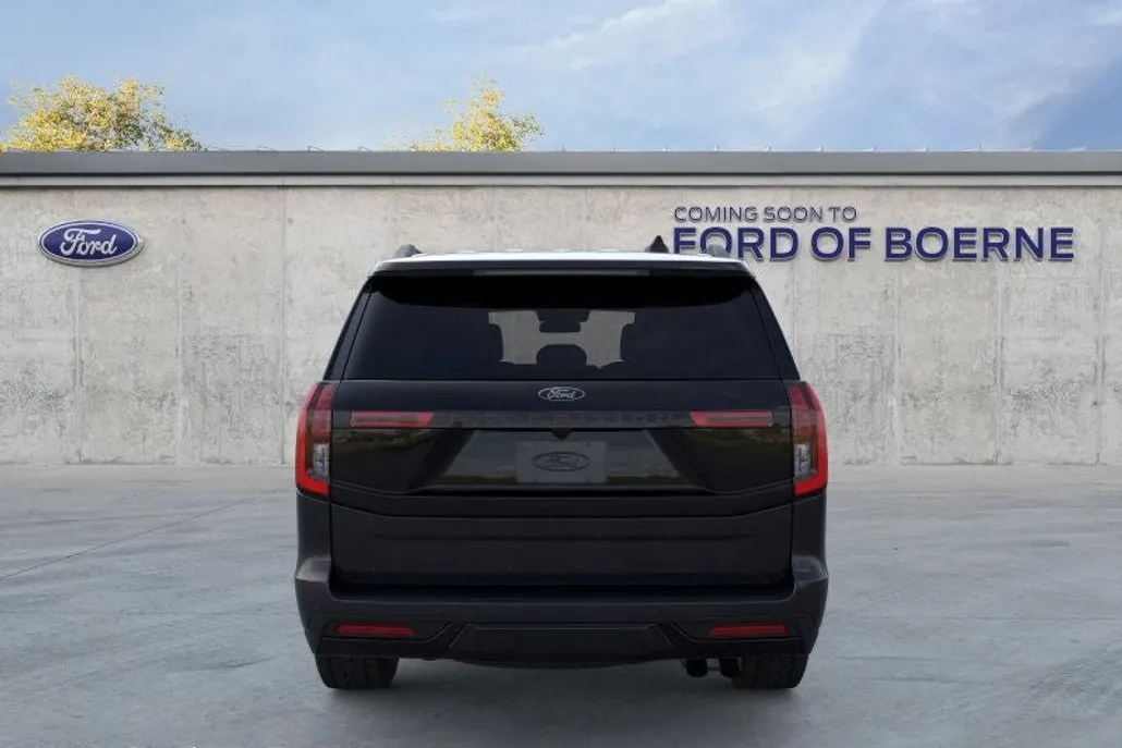 2025 Ford Expedition photo 1