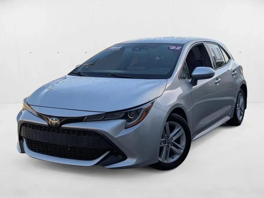 2022 Toyota Corolla SE photo 1