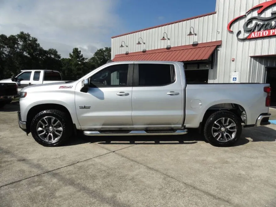 2020 Chevrolet Silverado 1500 Texas Edition Z71 photo 1