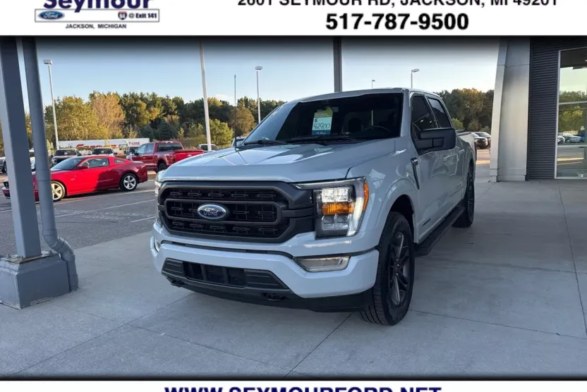 2023 Ford F-150 XLT photo 1