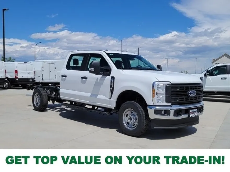 2025 Ford F-250 photo 1