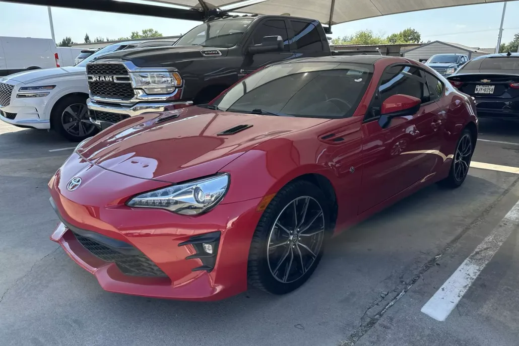 2020 Toyota GR86 GT photo 1