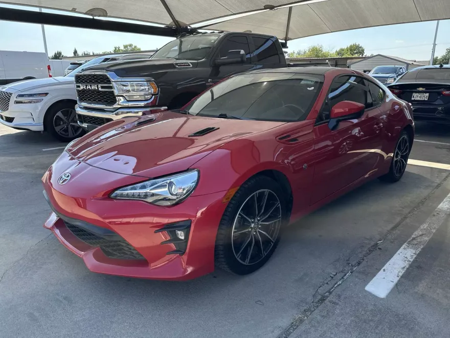 2020 Toyota GR86 GT photo 1