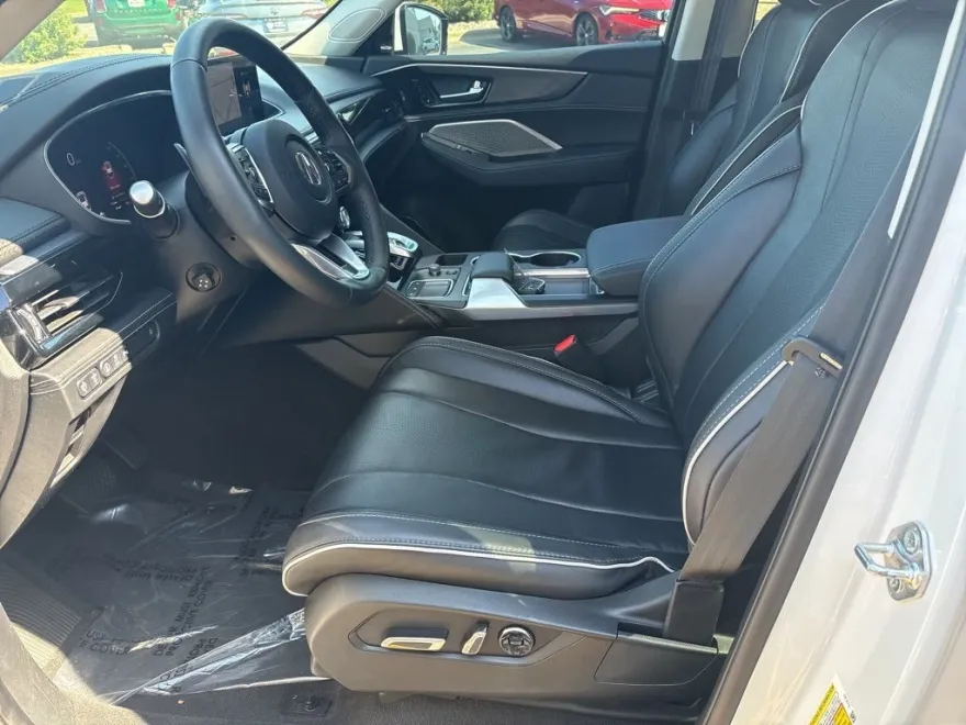2023 Acura MDX Advance SH-AWD photo 1