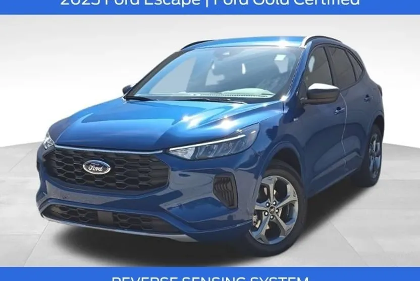 2023 Ford Escape ST-Line photo 1