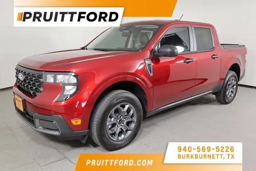 2025 Ford Maverick XLT photo 1