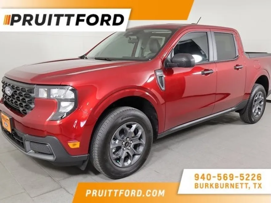 2025 Ford Maverick XLT photo 1