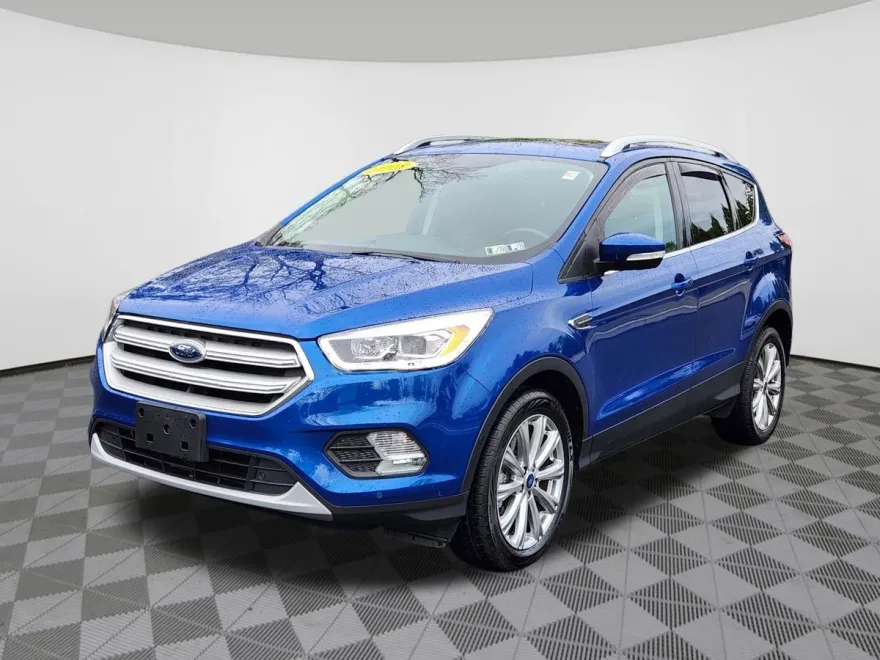 2018 Ford Escape Titanium photo 1