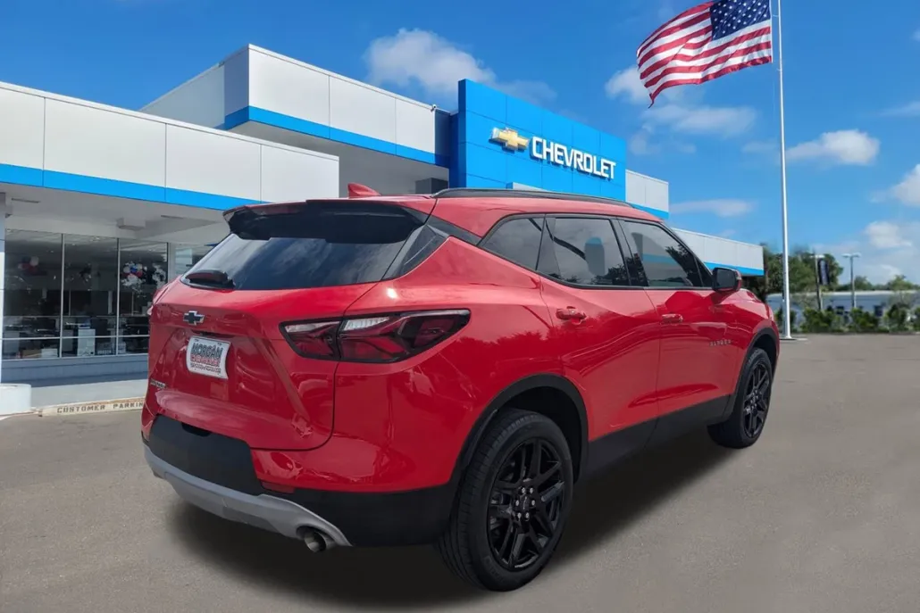 2022 Chevrolet Blazer 2LT photo 1