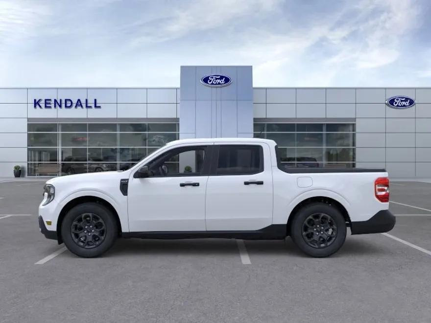 2025 Ford Maverick XLT photo 1