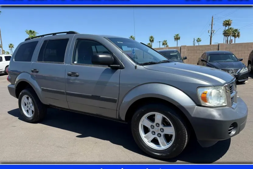 2008 Dodge Durango SXT photo 1