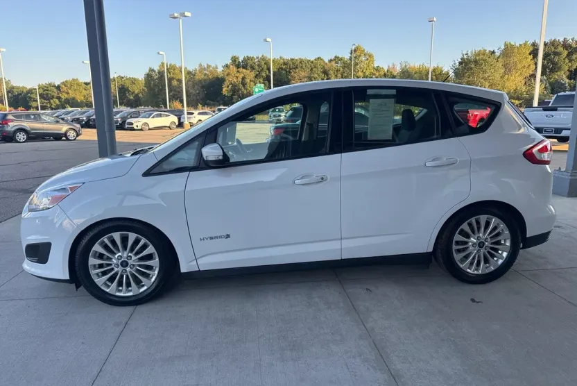 2018 Ford C-Max Hybrid SE photo 1