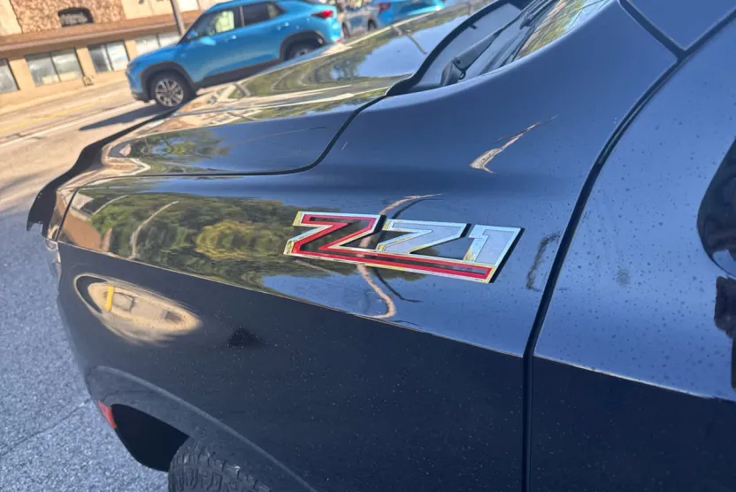 2023 Chevrolet Tahoe Z71 photo 1