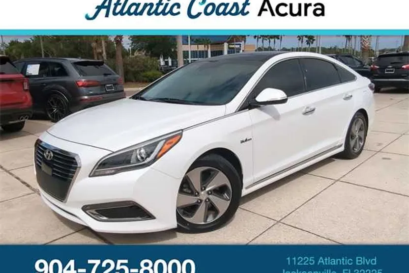 2017 Hyundai Sonata Hybrid Limited photo 1