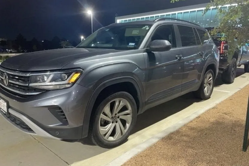 2022 Volkswagen Atlas V6 SE Technology photo 1