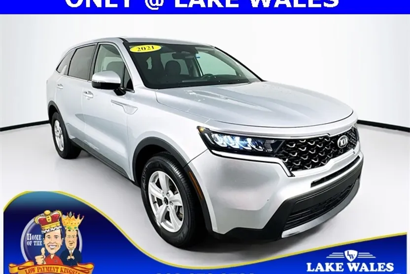 2021 Kia Sorento LX photo 1