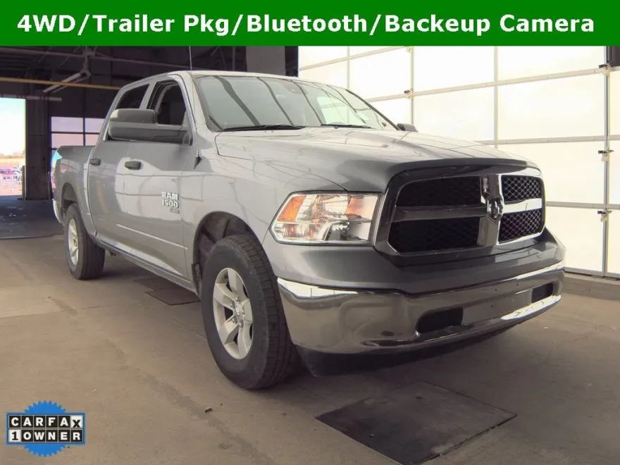 2023 Ram 1500 Classic SLT photo 1