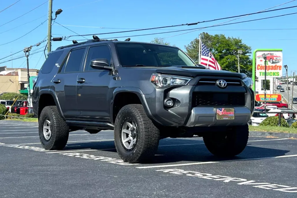 2021 Toyota 4Runner TRD Off-Road 4WD photo 1