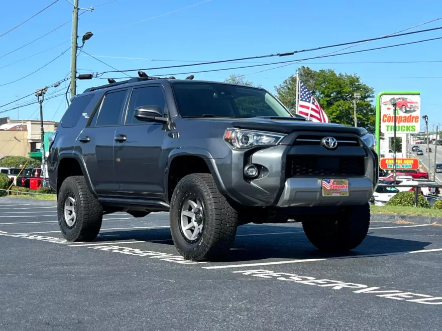 2021 Toyota 4Runner TRD Off-Road 4WD photo 1