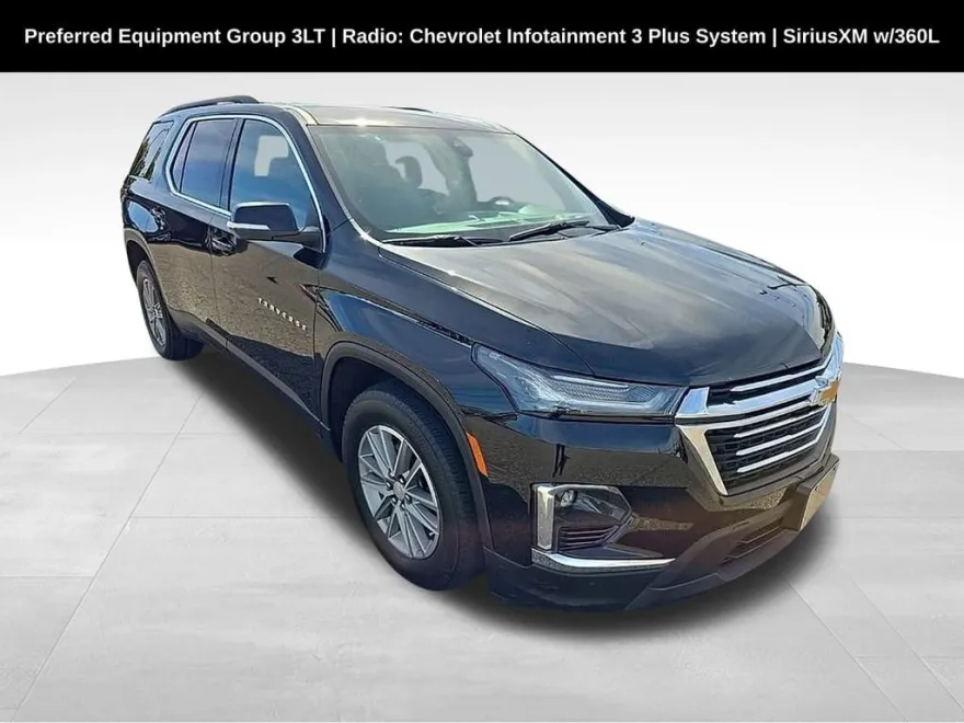 2023 Chevrolet Traverse Leather photo 1