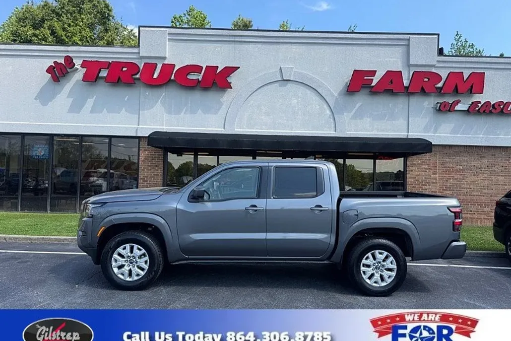 2023 Nissan Frontier Crew Cab SV photo 1