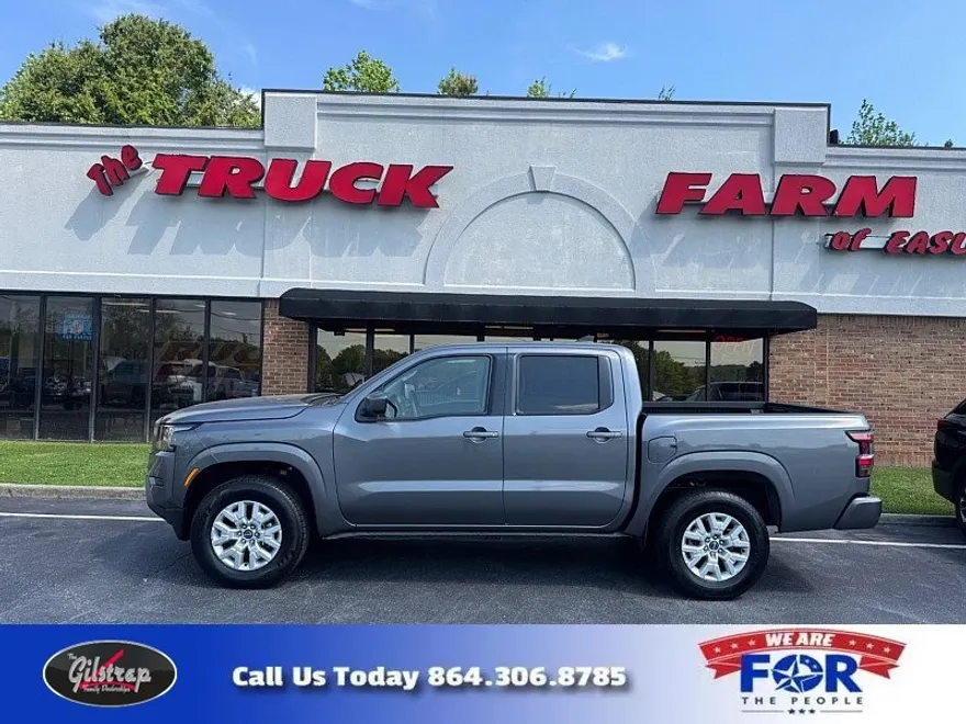 2023 Nissan Frontier Crew Cab SV photo 1