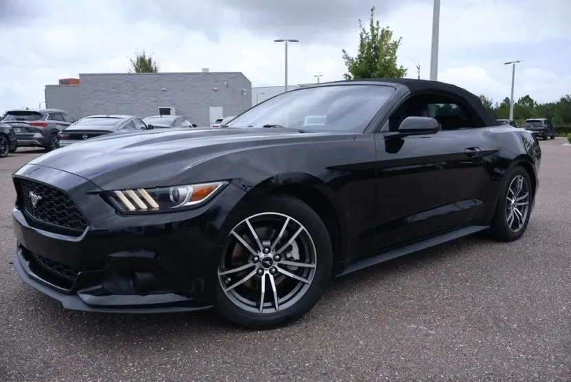 2017 Ford Mustang EcoBoost Premium Convertible photo 1