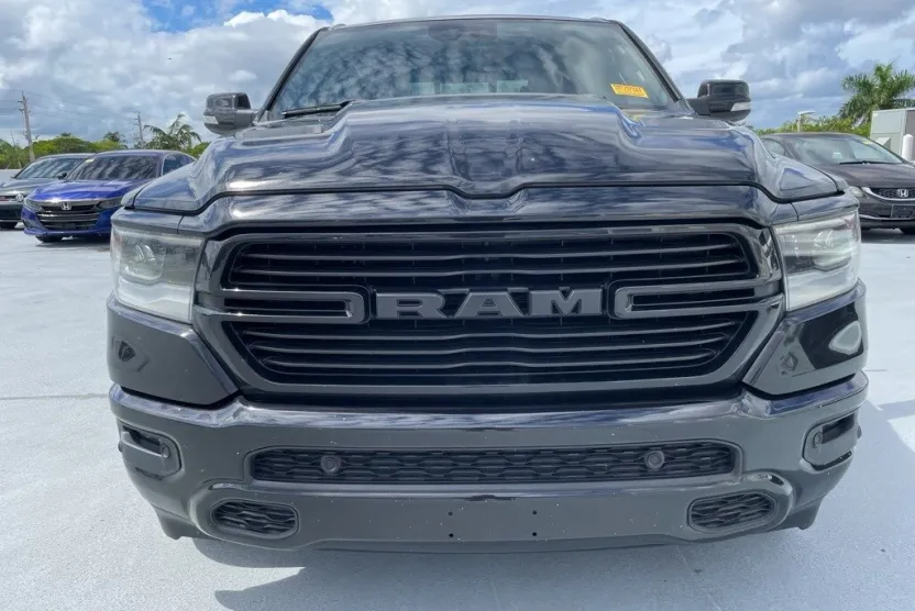 2022 Ram 1500 Laramie photo 1