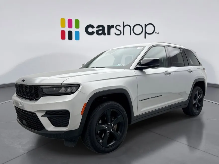 2022 Jeep Grand Cherokee Altitude photo 1