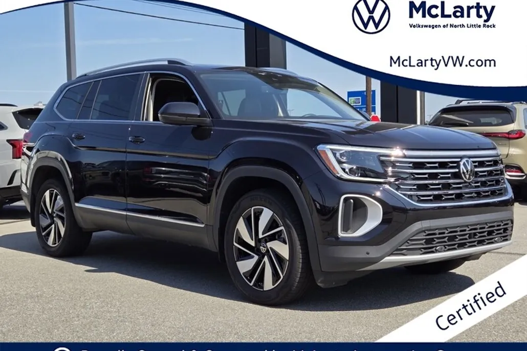 2025 Volkswagen Atlas SEL photo 1