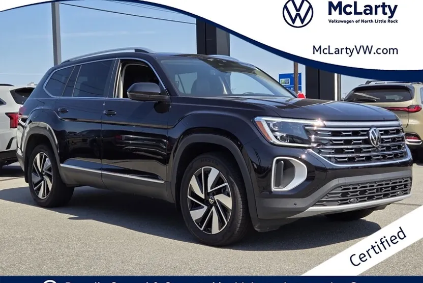 2025 Volkswagen Atlas SEL photo 1