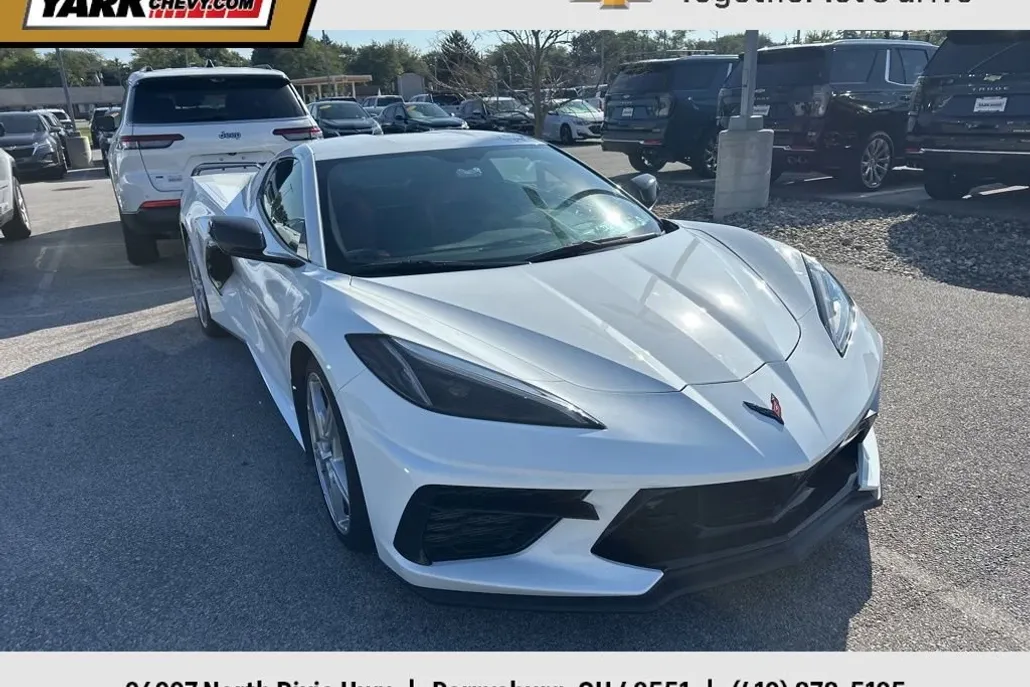 2022 Chevrolet Corvette Stingray 2LT Coupe photo 1