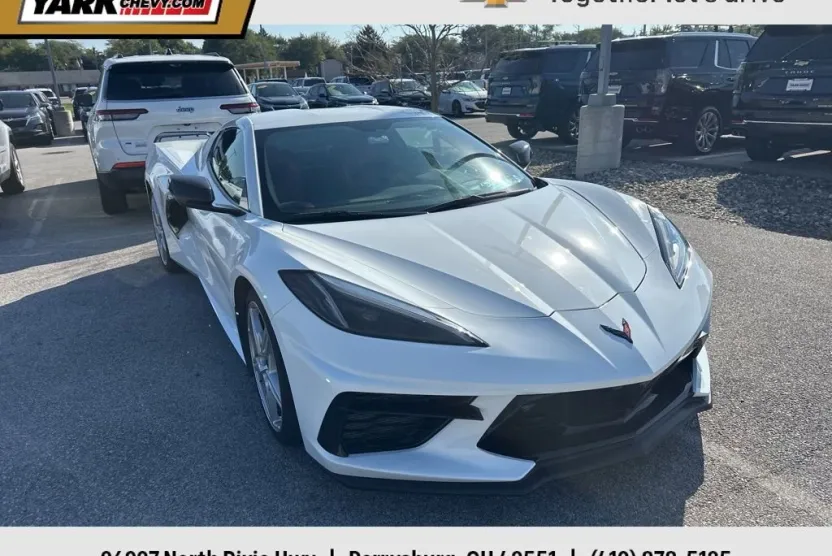 2022 Chevrolet Corvette Stingray 2LT Coupe photo 1