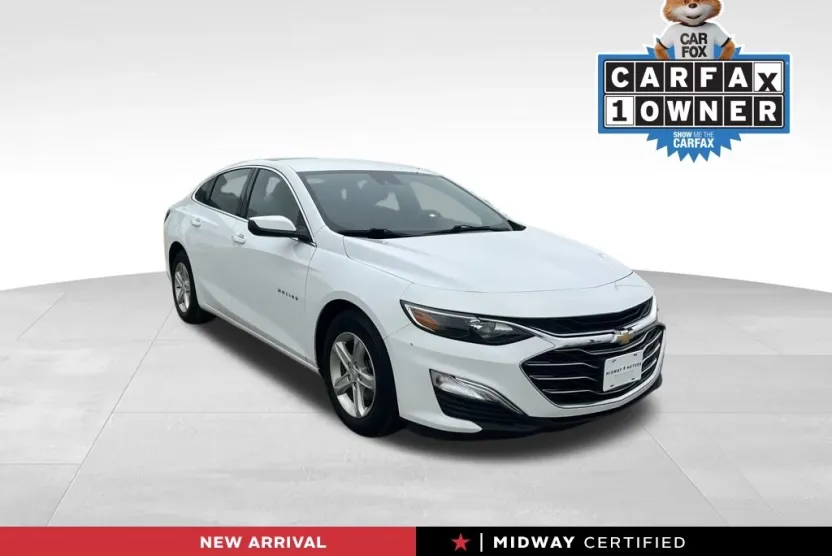 2023 Chevrolet Malibu LS photo 1