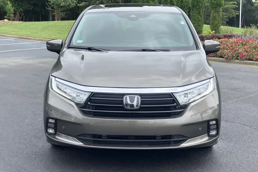 2023 Honda Odyssey Elite photo 1