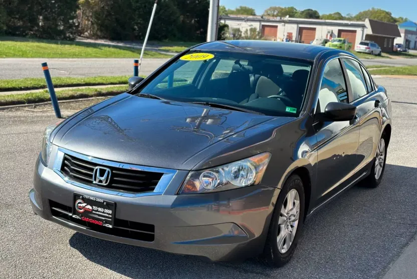 2009 Honda Accord LX-P photo 1