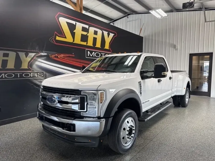 2019 Ford F-450 photo 1