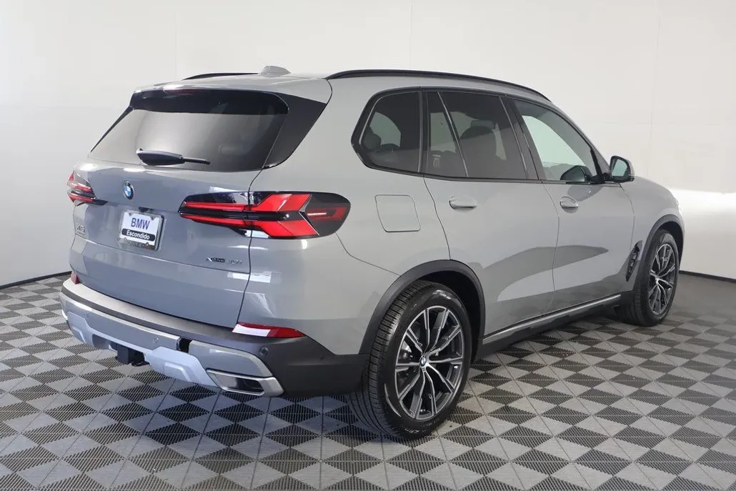 2025 Bmw X5 xDrive40i photo 1