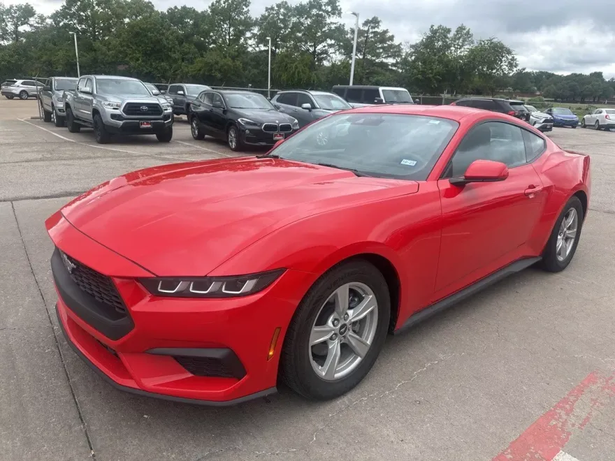 2024 Ford Mustang EcoBoost photo 1