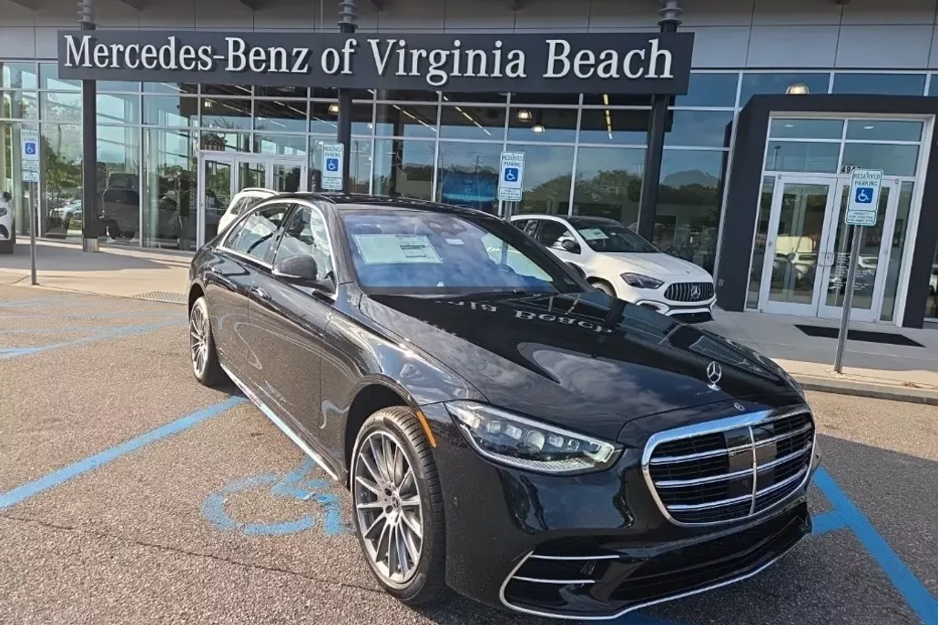 2026 Mercedes Benz S 580 4MATIC photo 1