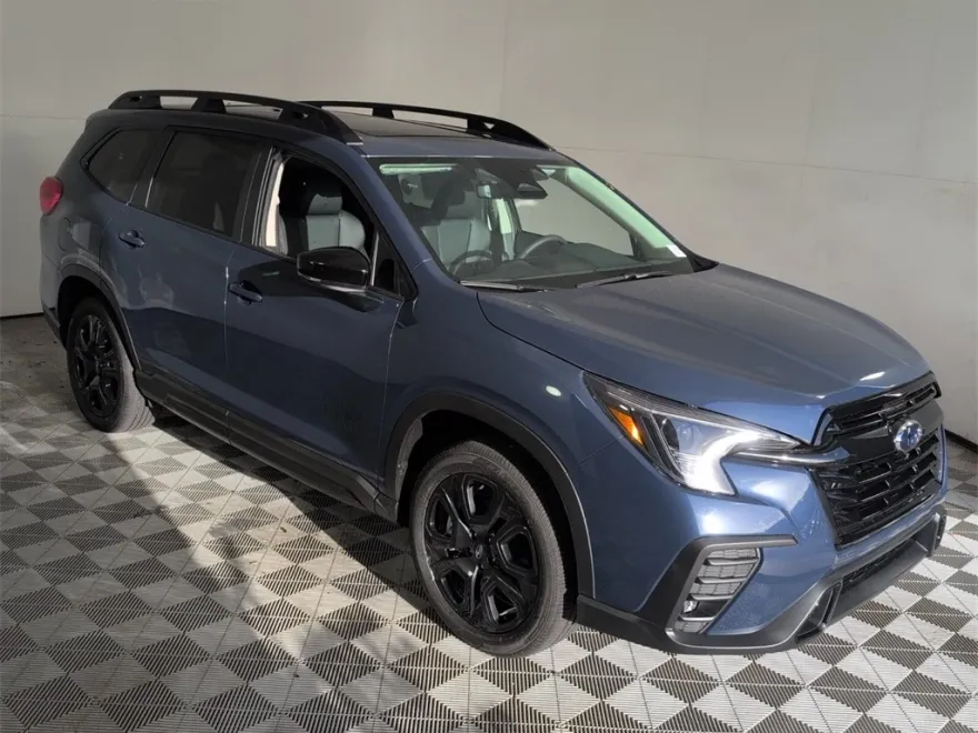 2025 Subaru Ascent Onyx Edition Touring photo 1