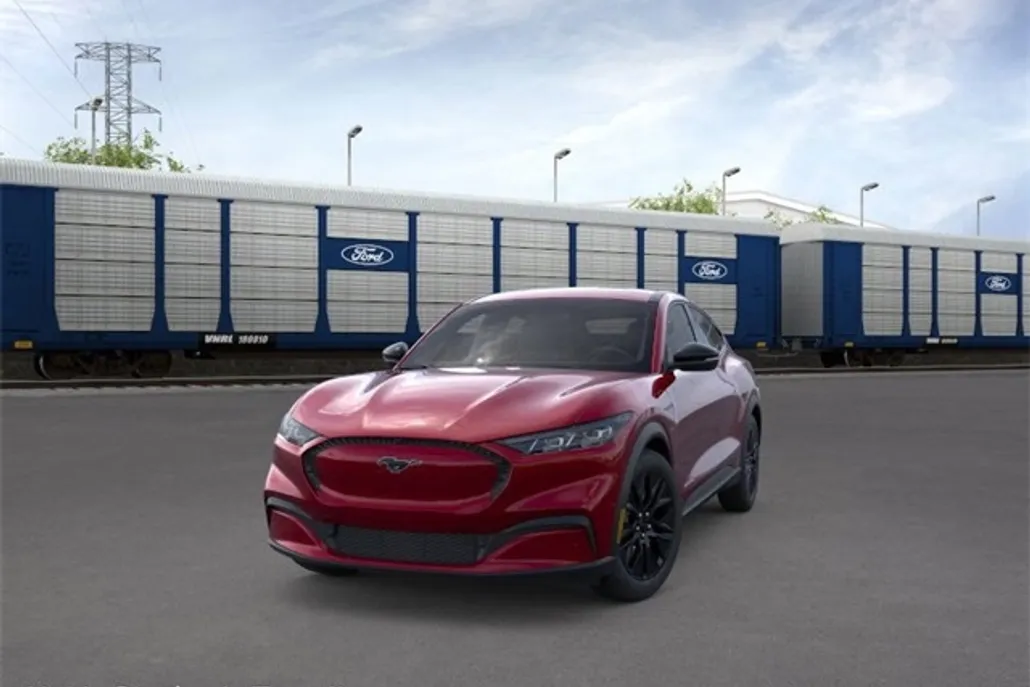 2025 Ford Mustang Mach-E Select photo 1
