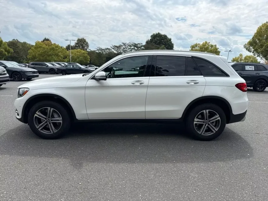 2018 Mercedes Benz GLC 300 photo 1
