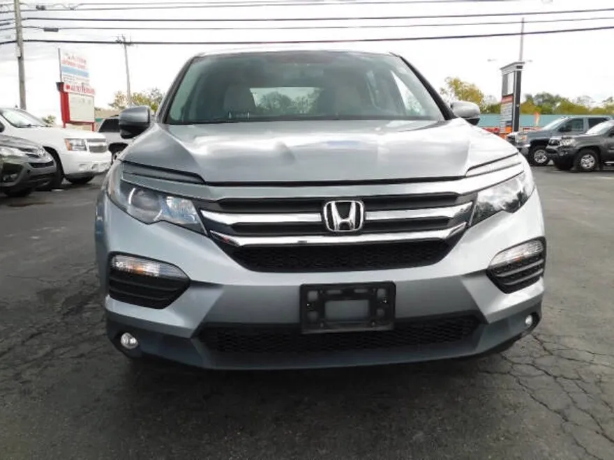 2017 Honda Pilot EX-L photo 1