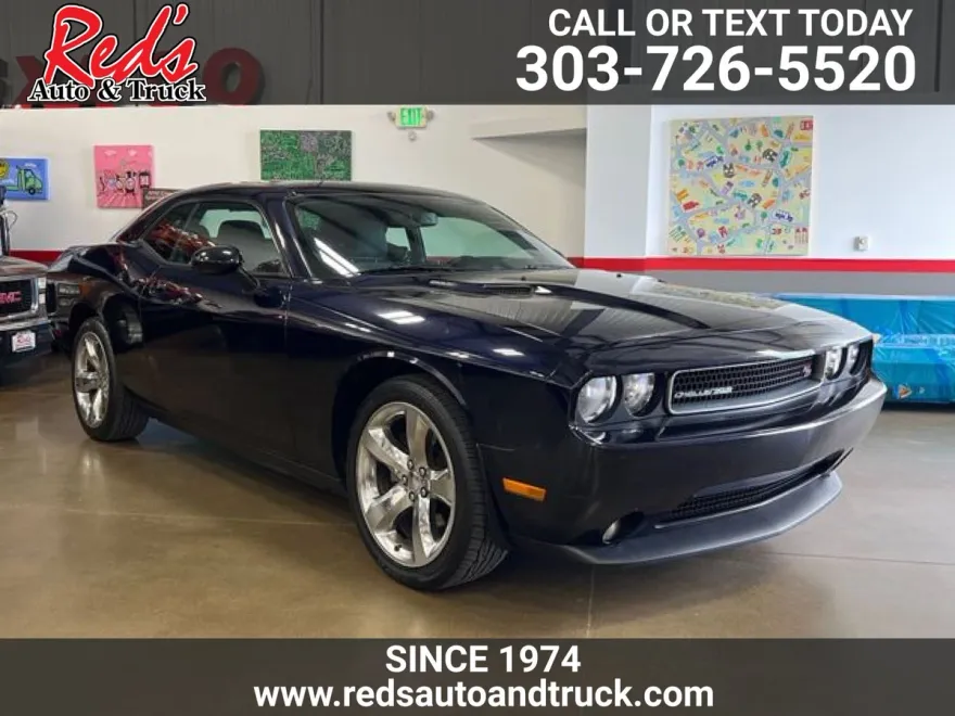 2011 Dodge Challenger R/T photo 1