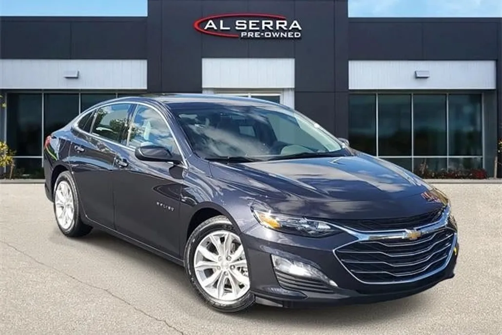 2022 Chevrolet Malibu 1LT photo 1